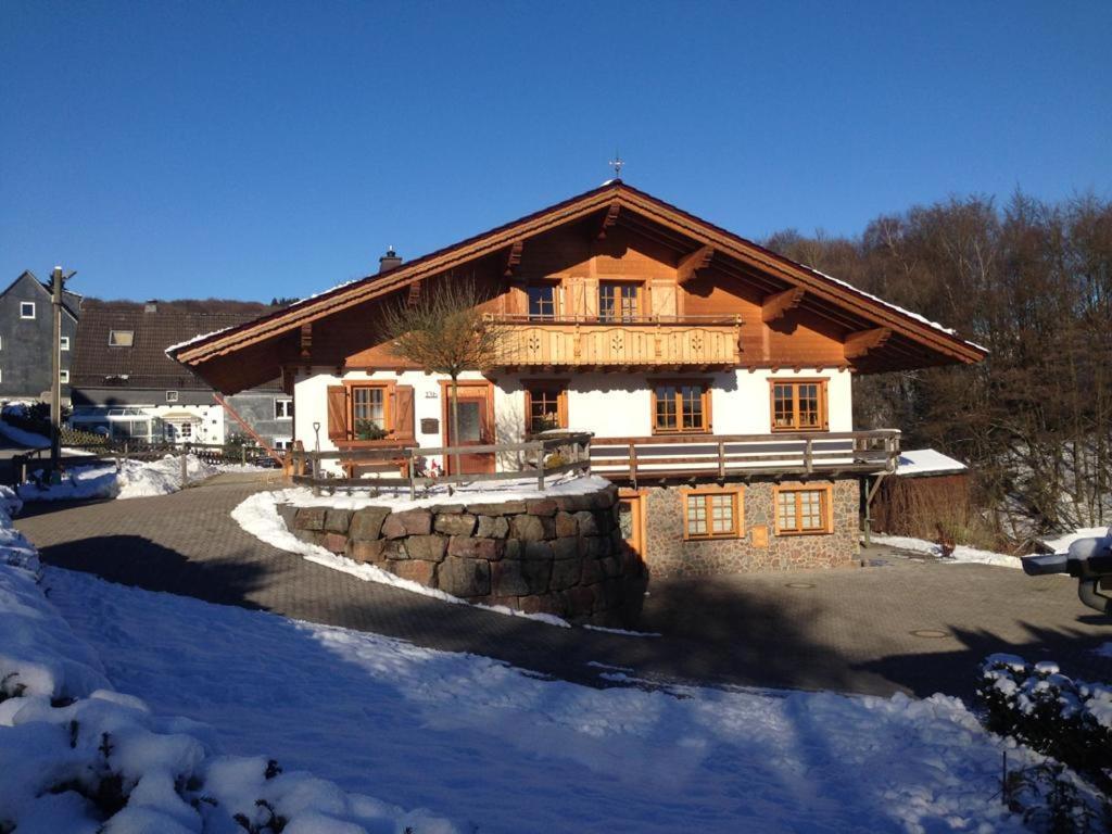 Haus Alpenrose Zum Vic Apartment Wermelskirchen Exterior foto