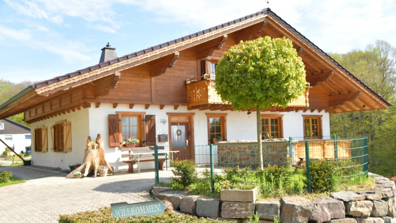Haus Alpenrose Zum Vic Apartment Wermelskirchen Exterior foto