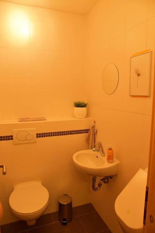 Haus Alpenrose Zum Vic Apartment Wermelskirchen Exterior foto
